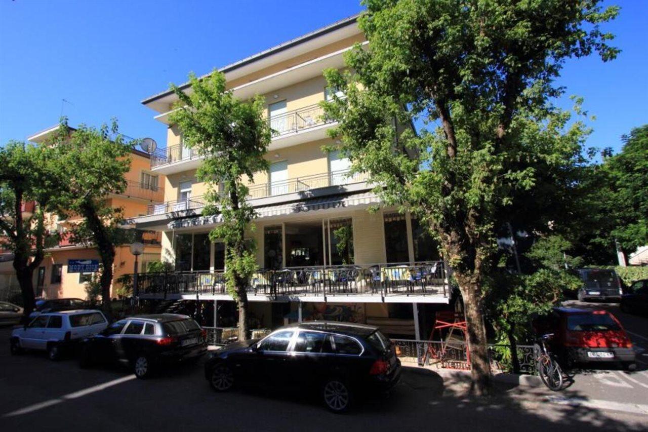 Hotel Moby Dick Rimini Exterior photo